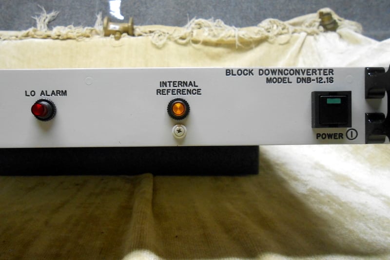 MITEQ DNB-12.1S BLOCK DOWN CONVERTER - Image 4